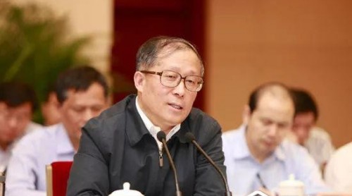 李鴻忠：黨員對(duì)黨忠誠要從信仰開始 心力上下功夫