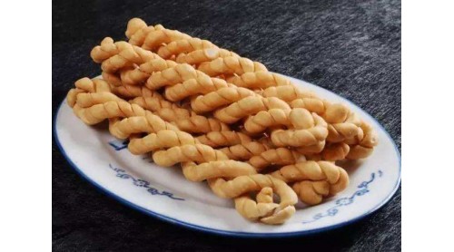 《假十八街麻花 6根竟賣300元》后續(xù) 天津市場監(jiān)管部門集中檢查麻花店