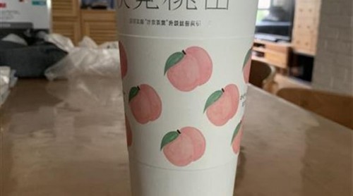奶茶也穿“內(nèi)增高”，消費(fèi)者覺得被誤導(dǎo)默终，商家稱有提示