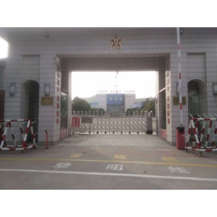 泰安雙興學(xué)校電動(dòng)車(chē)庫(kù)門(mén)較好的作用